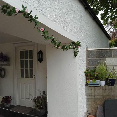 2 Bedrooms Sleeps 4 Free Wifi Parking Outdoor Area 伦丁林克斯 外观 照片